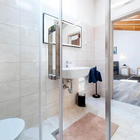 Stunning In Fradelani With Wifi Holiday home